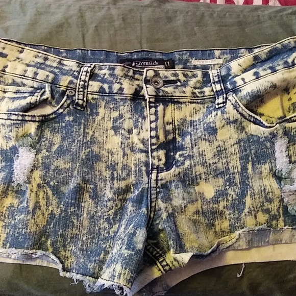 Jean shorts - Picture 3 of 6